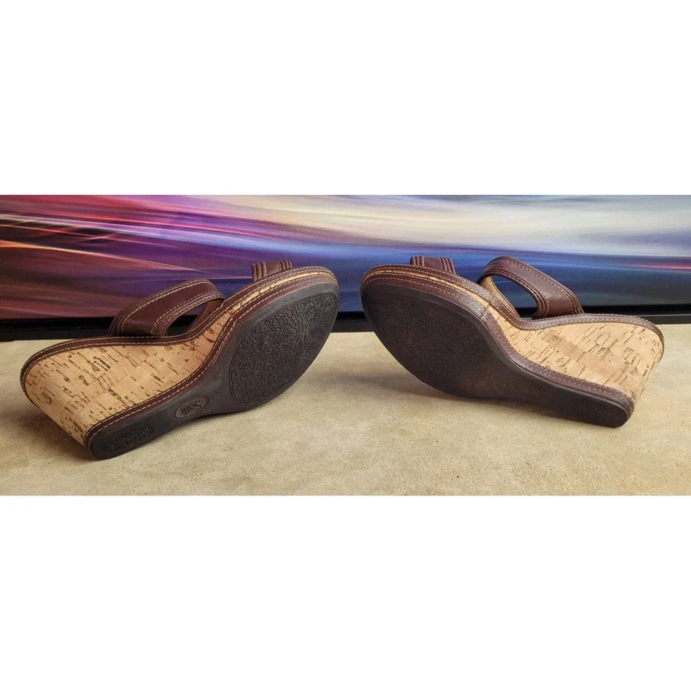 SOFFT Cork Wedge Heel Brown Leather Women's 6W Cutout Slip-On Platform Sandals